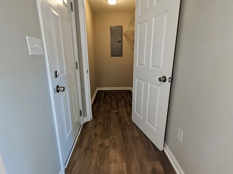537 Eastside Dr NE — Photo 11