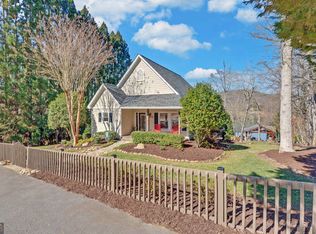 2369 Herman Drake Rd, Young Harris, GA 30582