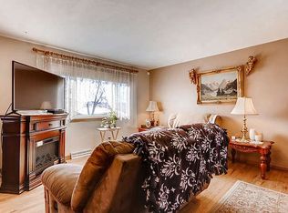 300 Hillside Dr, Castle Rock, CO 80104