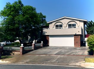 10235 Cozycroft Ave, Chatsworth, CA 91311