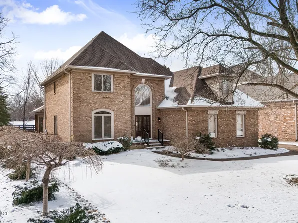 6204 Regal Springs Dr, Louisville, KY 40205