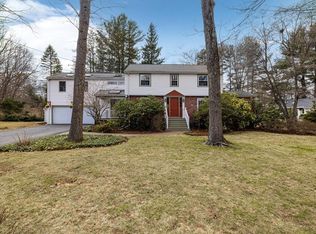 11 Diana Ln, Lexington, MA 02421