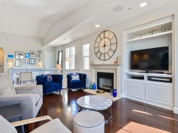 5 Pointe View Pl