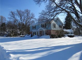 520 Winton Rd S, Rochester, NY 14618