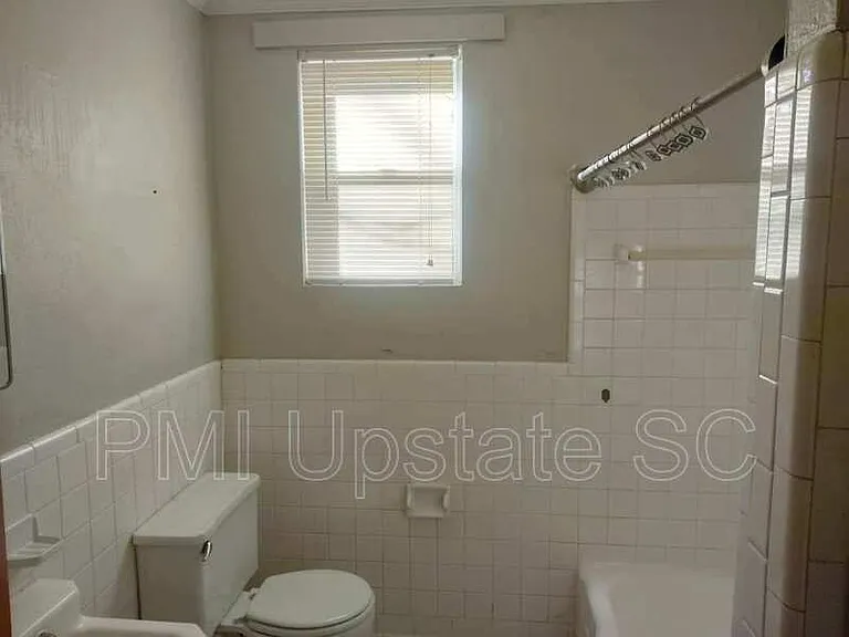7B Harts Ct — Photo 6