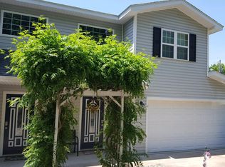 1303 California St, Carterville, IL 62918