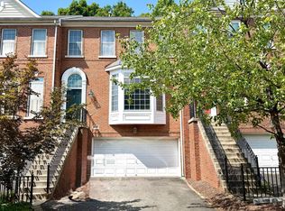 4208 Upper Park Dr, Fairfax, VA 22030
