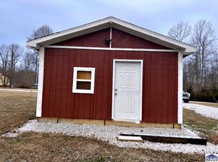 11752 Hickory Nut Rd, Cloverdale, IN 46120