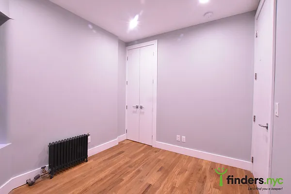 Rented by Clove Realty LLC | media 11