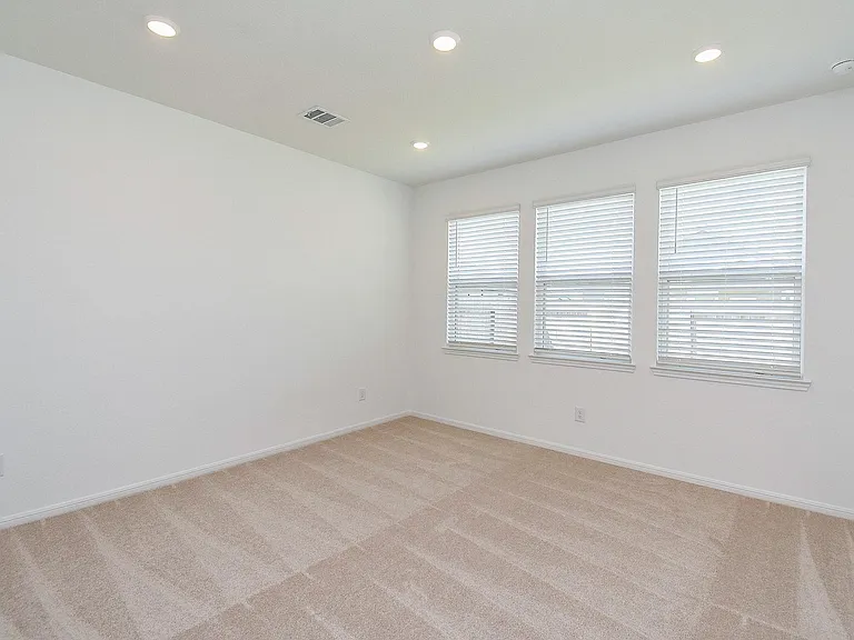 21835 Red Lantana Trl — Photo 9