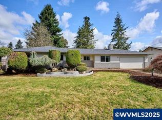 839 Johnson St, Woodburn, OR 97071