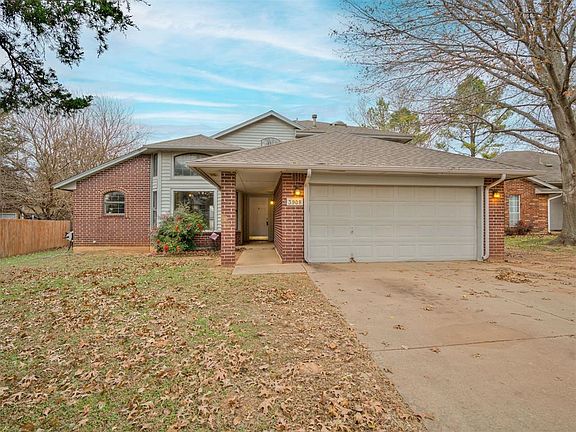 3rd image of 3908 Goshawk Cir