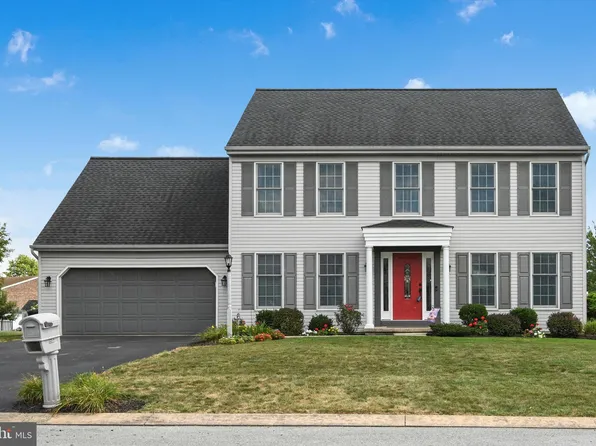 2165 Andrew Ave, Elizabethtown, PA 17022