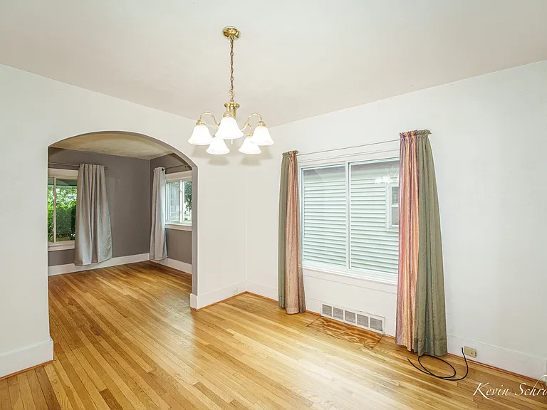 939 Veto St NW — Photo 15
