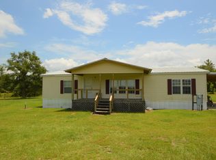 1981 Rooks Cir, Cottondale, FL 32431