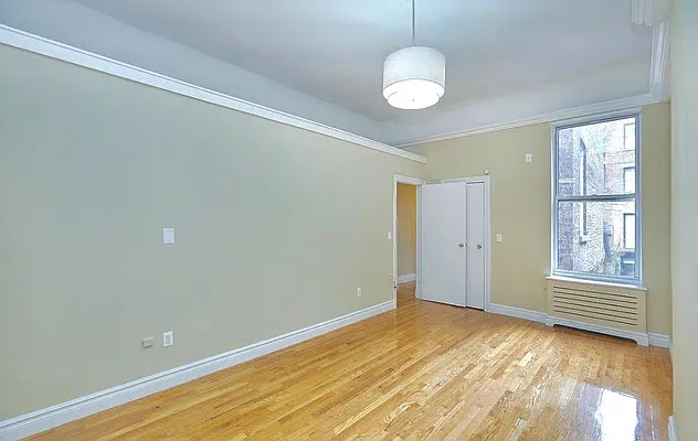 Rented by Matthew Gros-Werter, LREB  | media 30