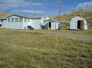 350 Old Divide Rd, Roundup, MT 59072