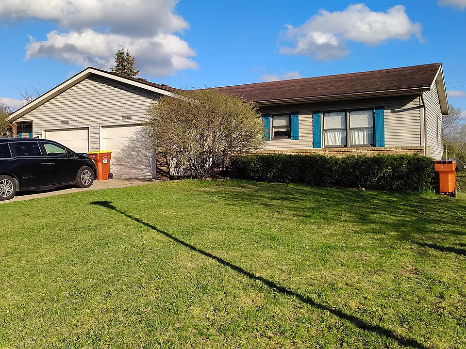 6696 Pleasantview Dr NE
