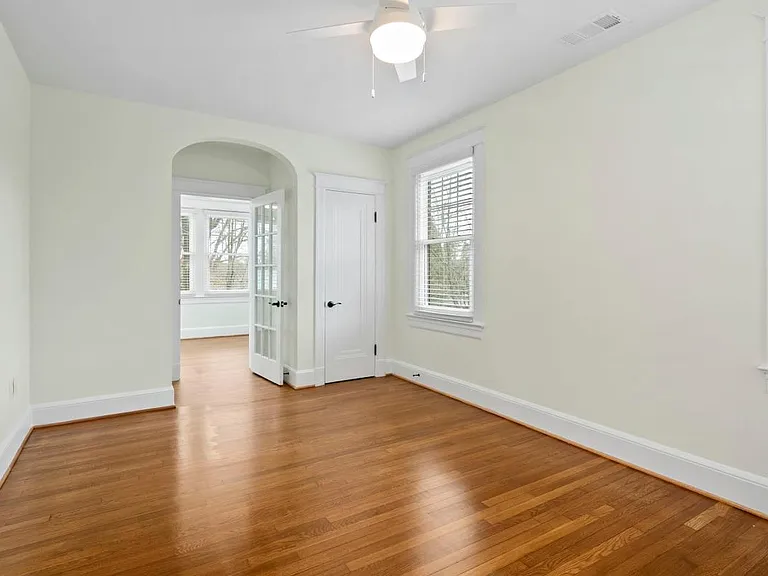 3643 Jenifer St NW — Photo 28