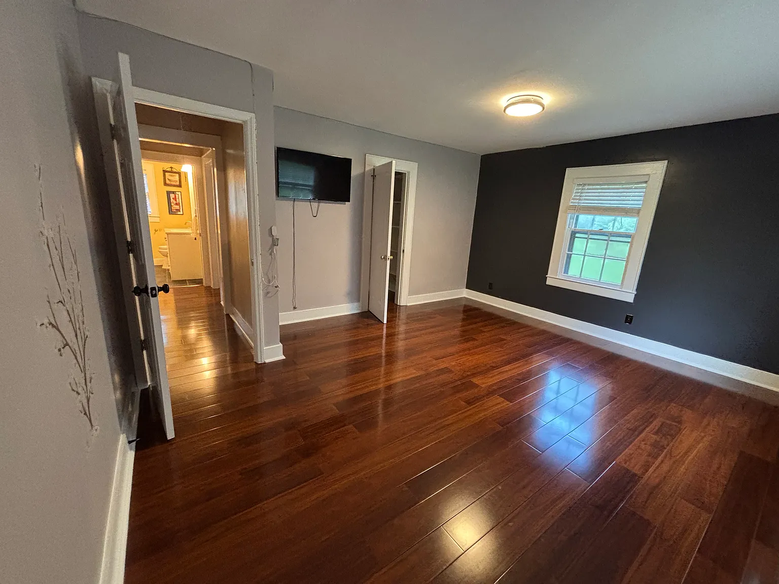 3 bed, 1339 sqft, $1,800 — Photo 4