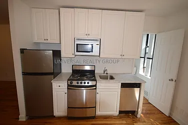 Rented by Universal Realty Group