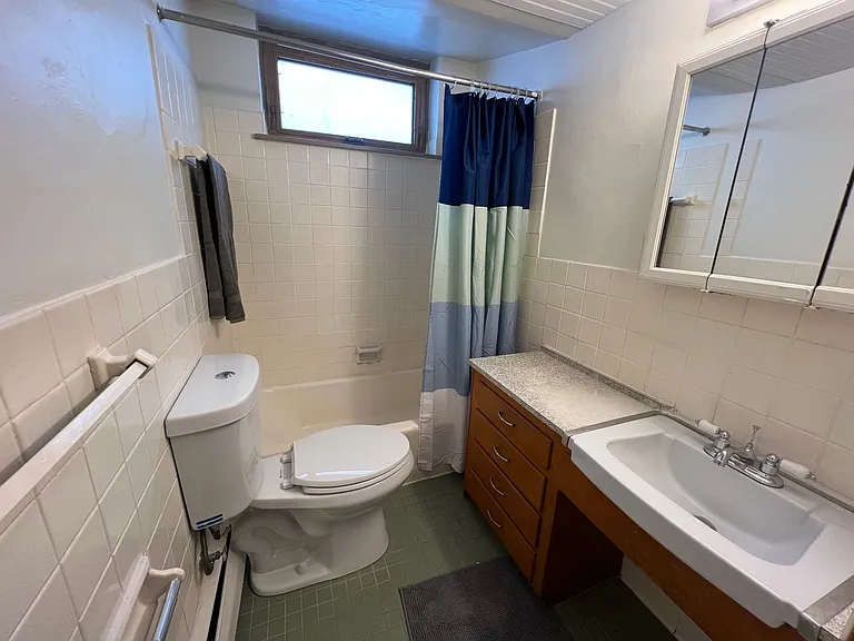 1207 Danforth St — Photo 30