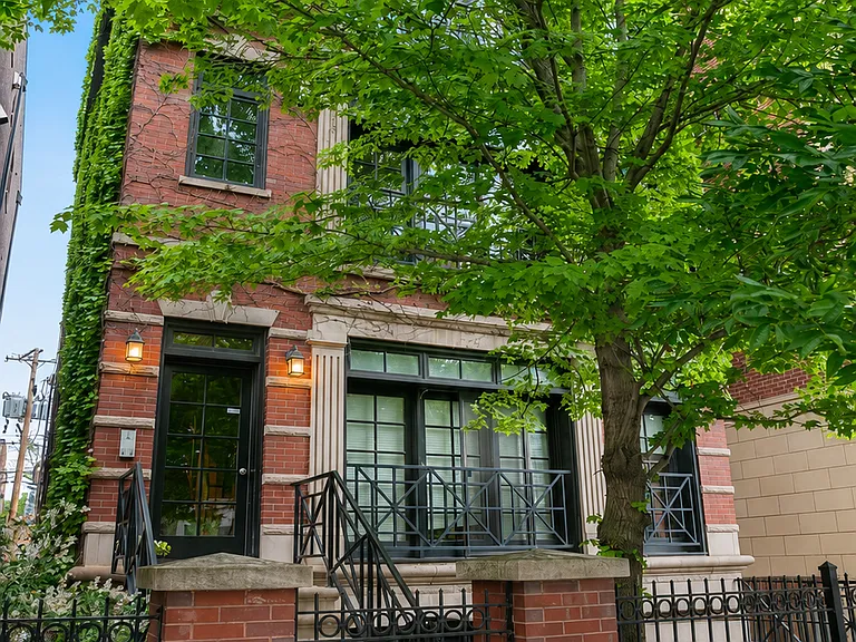 1951 N Halsted St #2 — Photo 1