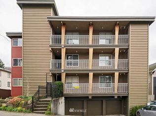 121 N 46th St APT 101, Seattle, WA 98103