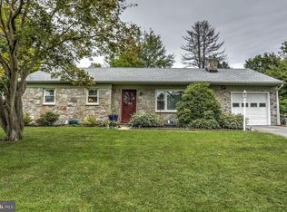 1731 Valley Forge Rd, Lancaster, PA 17603