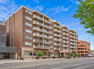 429 E 14th St NW #501, Calgary, AB T2N2A3