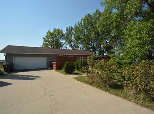 6250 Correctionville Rd, Sioux City, IA 51106