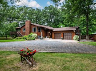 9418 270th St, Chisago City, MN 55013