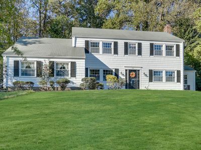 230 Dwight Rd, Middletown, NJ, 07748