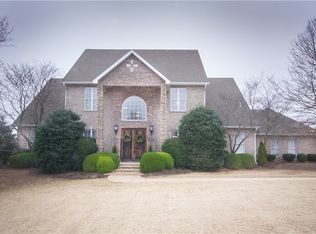 2281 N Heather Cv, Fayetteville, AR 72701