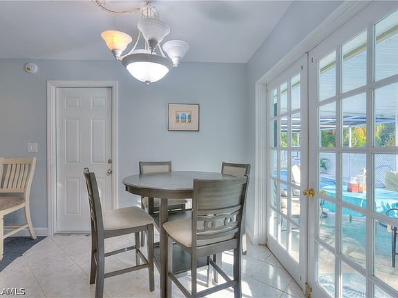 4th image of 121 Dow Ln