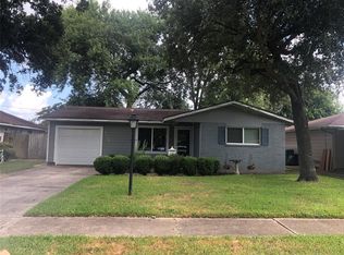 2717 Sweetgum St, Pasadena, TX 77502