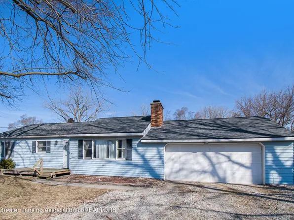 2428 Bliesener St, Lansing, MI 48911