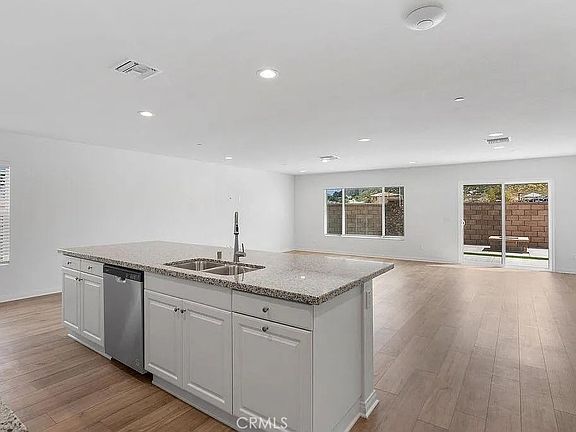 5th image of 28341 Digger Ln