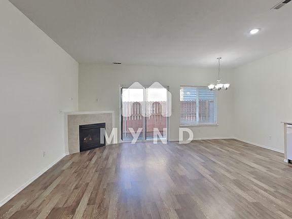 2nd image of 5908 NE 33rd Cir