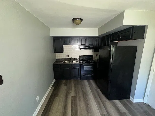824 East Como Avenue - 1 — Photo 4