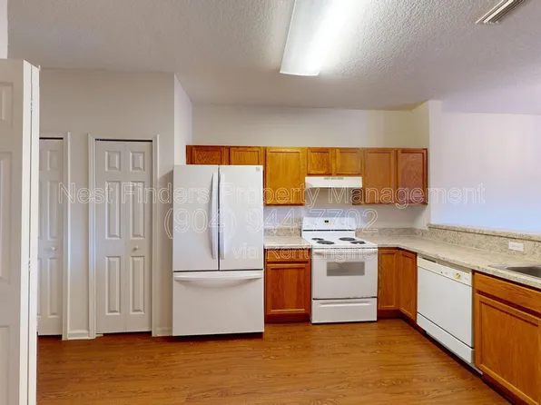 306 Southern Branch Ln, Saint Johns, FL 32259