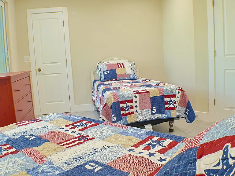 7400 Estero Blvd #100 — Photo 8