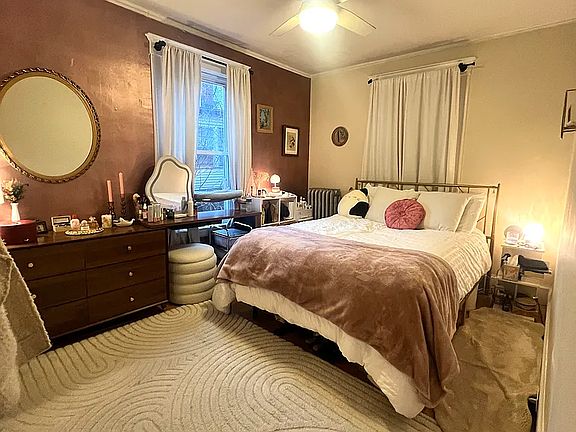 4th image of 82 Columbus Ave #1