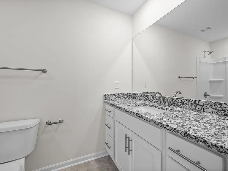 947 Wall St — Photo 15