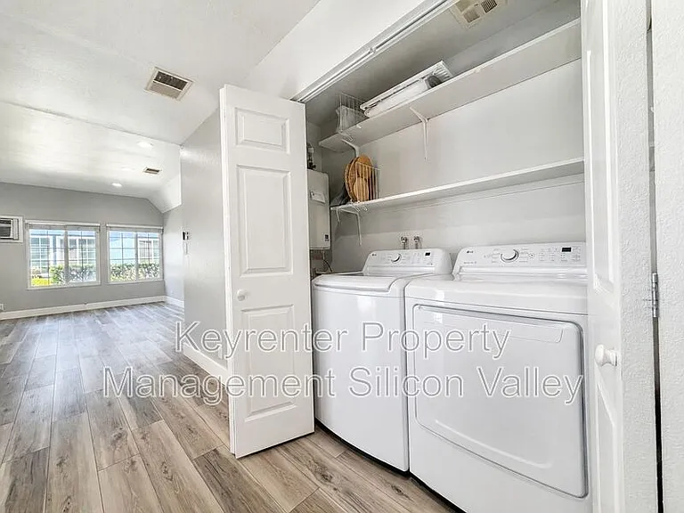 399 Don Basillo Way — Photo 8