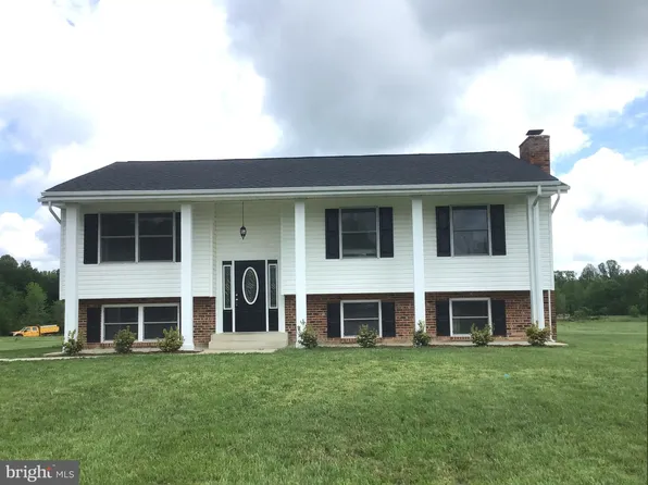 12314 Grosstown Rd, Hughesville, MD 20637