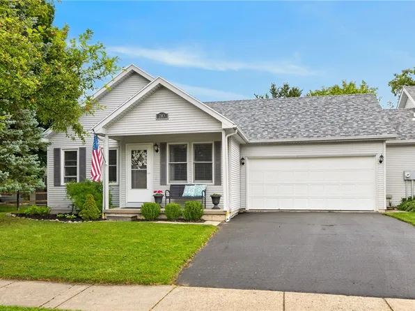203 Moore St, Canandaigua, NY 14424