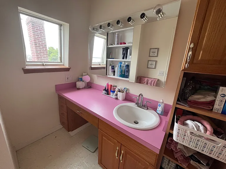 11 Gates St #2 — Photo 23