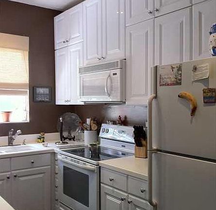 2nd image of 835 10th St #206