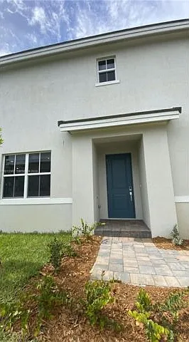 125 SW 171st Way — Photo 2
